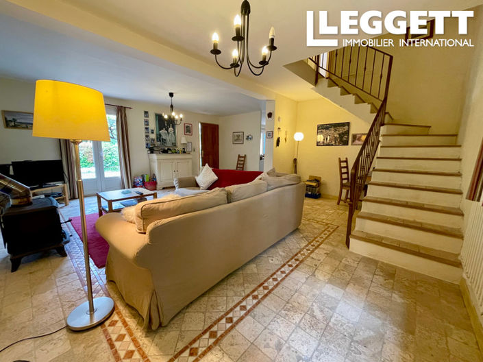 Image No.7-4 Bed House for sale