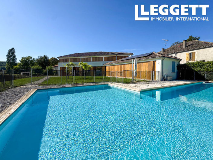 Image No.2-4 Bed House for sale