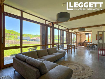 ahr0chm6ly9jzg4uagvzdglhlmltbw8vaw1hz2uvvevom