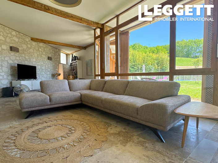 Image No.7-4 Bed House for sale