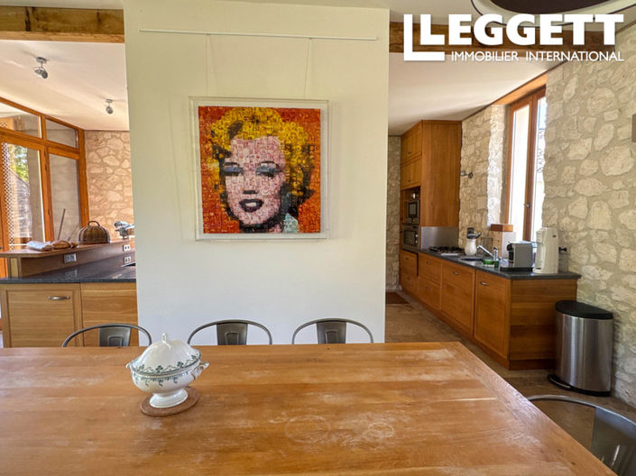 Image No.9-4 Bed House for sale