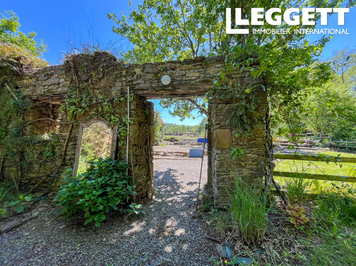 Image No.7-6 Bed House for sale