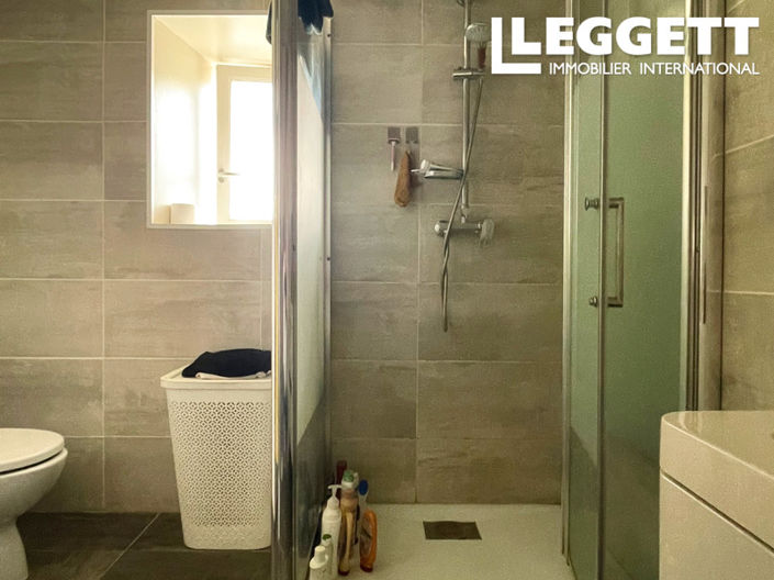 Image No.10-2 Bed House for sale