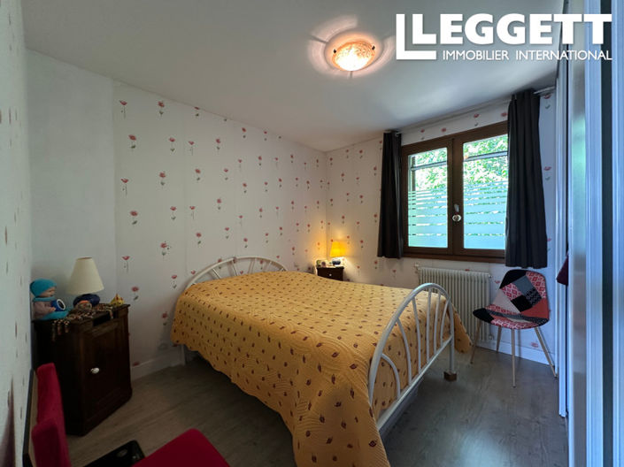 Image No.9-3 Bed House for sale