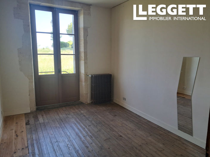 Image No.9-3 Bed House for sale