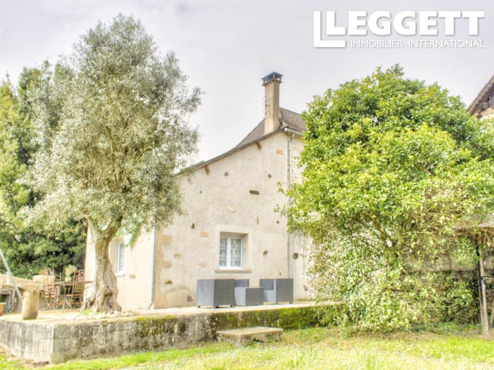 Image No.2-4 Bed House for sale