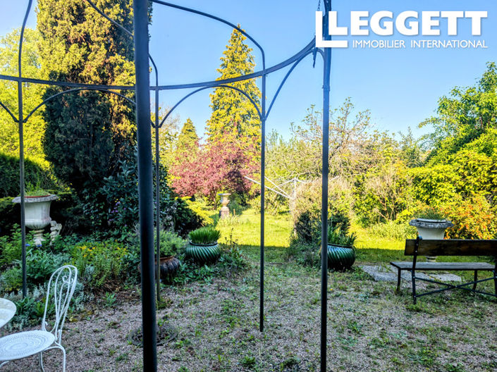 Image No.2-4 Bed House for sale