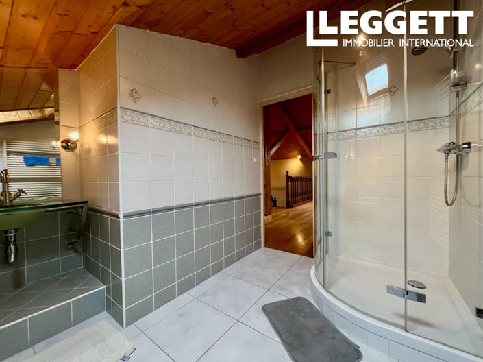 Image No.9-4 Bed Apartment for sale