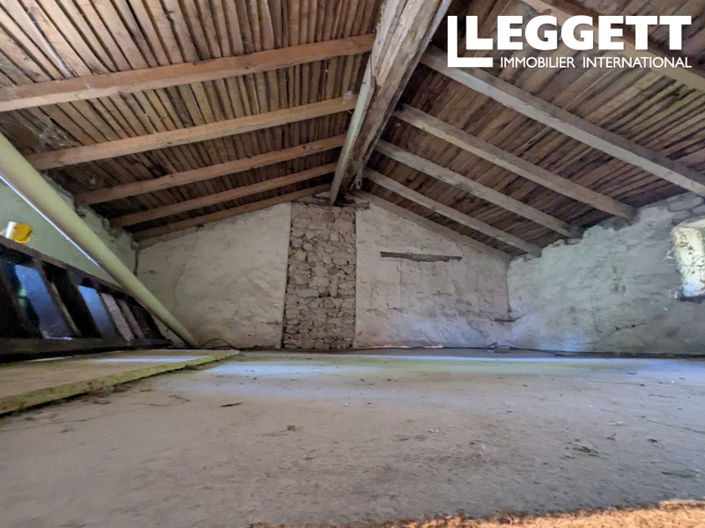 Image No.10-3 Bed House for sale