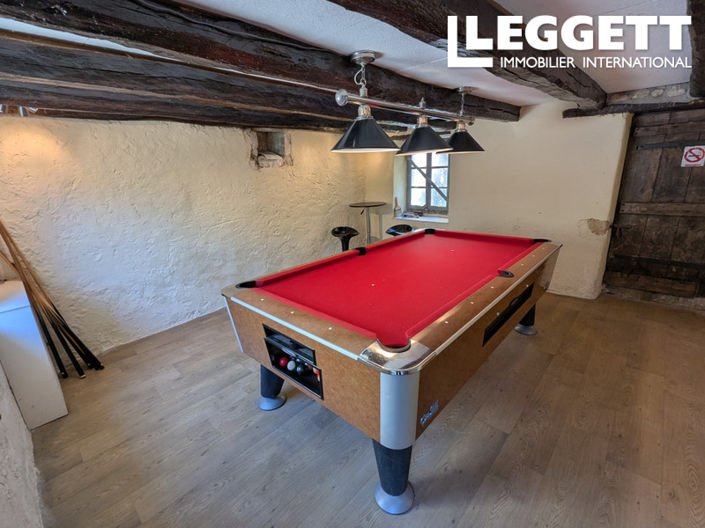 Image No.9-3 Bed House for sale