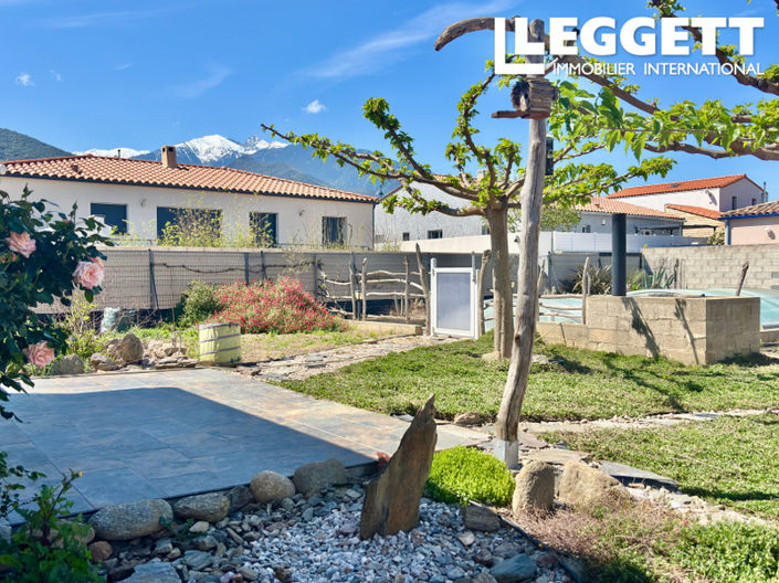 Image No.2-4 Bed House for sale