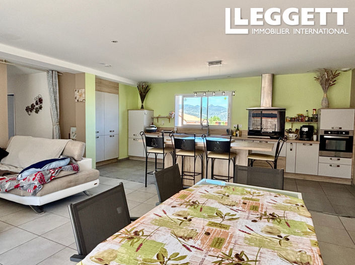 Image No.3-4 Bed House for sale