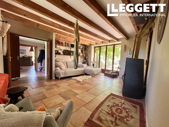 Image No.4-7 Bed House for sale