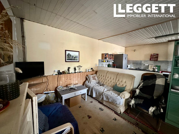 Image No.6-2 Bed House for sale