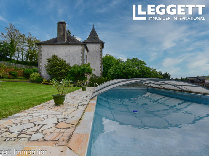 Image No.1-6 Bed House for sale