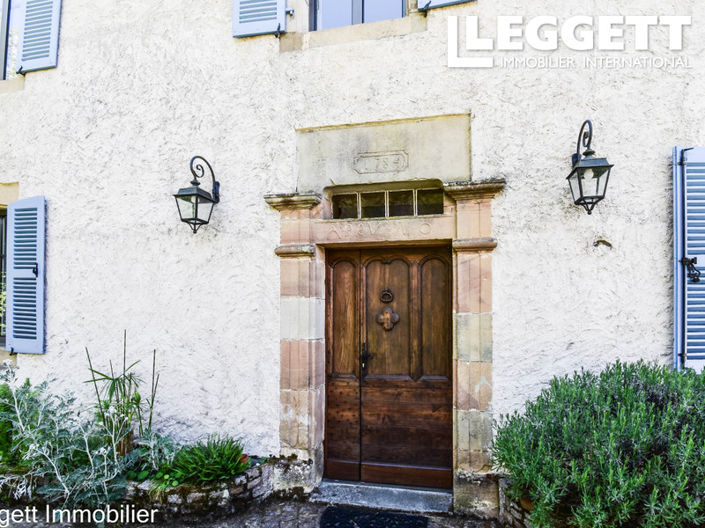 Image No.3-6 Bed House for sale