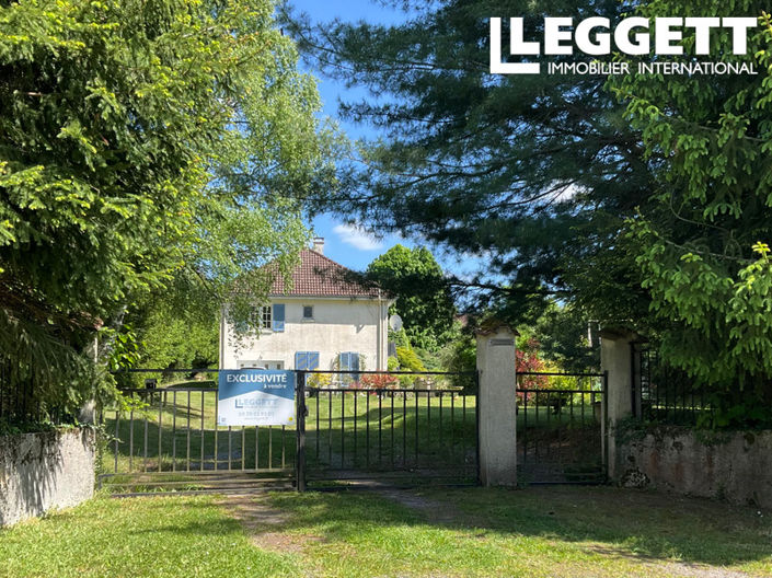 Image No.2-4 Bed House for sale