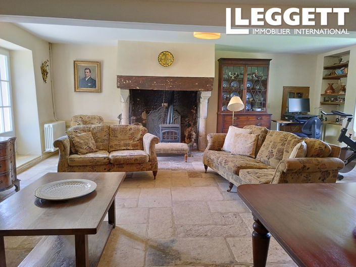 Image No.8-4 Bed Chateaux for sale