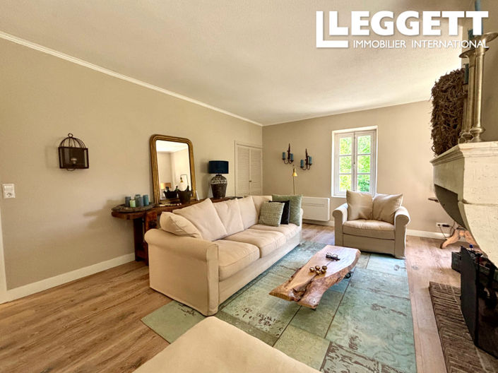 Image No.6-3 Bed House for sale