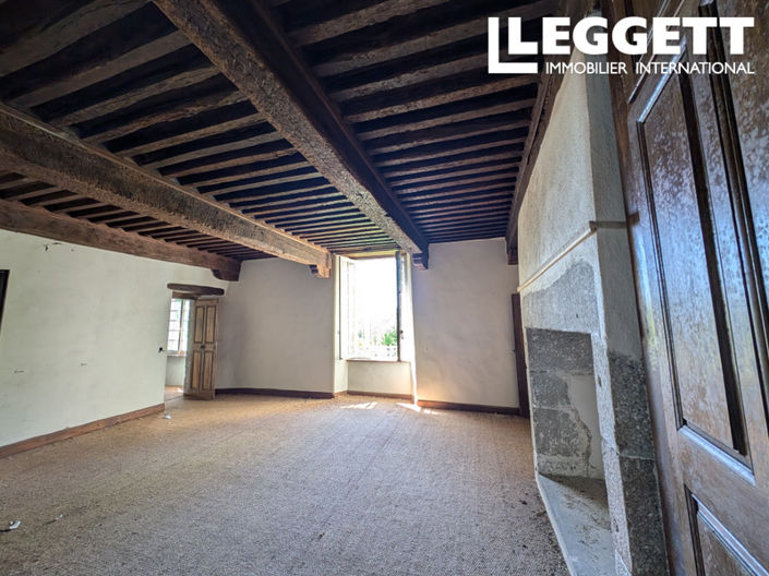 Image No.9-9 Bed Chateaux for sale