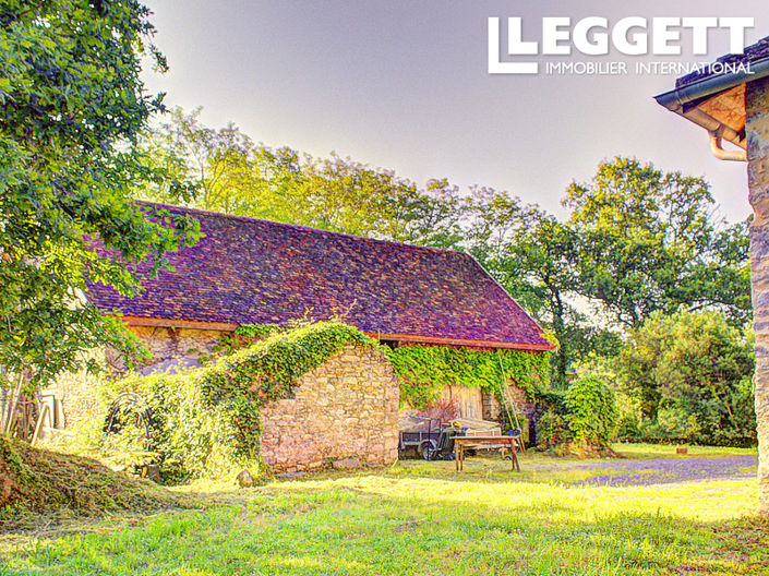 Image No.10-5 Bed House for sale