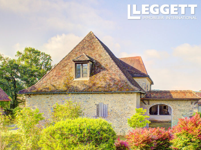 Image No.7-5 Bed House for sale