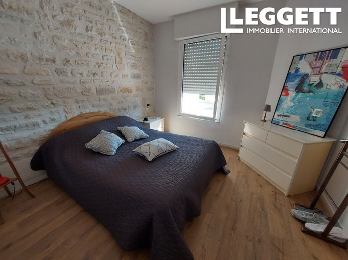 Image No.6-5 Bed House for sale