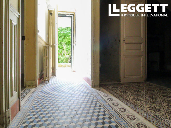 Image No.6-Commercial for sale