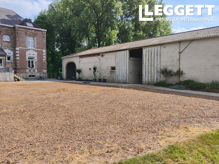 Image No.8-6 Bed House for sale