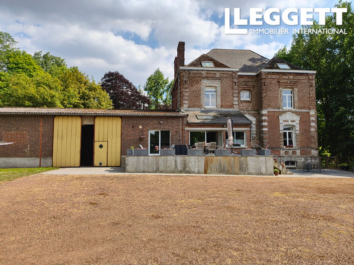 Image No.9-6 Bed House for sale