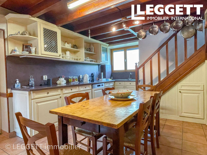 Image No.6-3 Bed House for sale