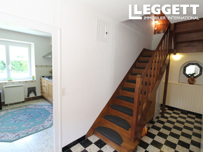 Image No.6-3 Bed House for sale