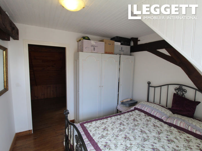 Image No.7-3 Bed House for sale