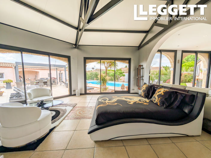 Image No.2-3 Bed House for sale