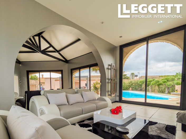 Image No.6-3 Bed House for sale