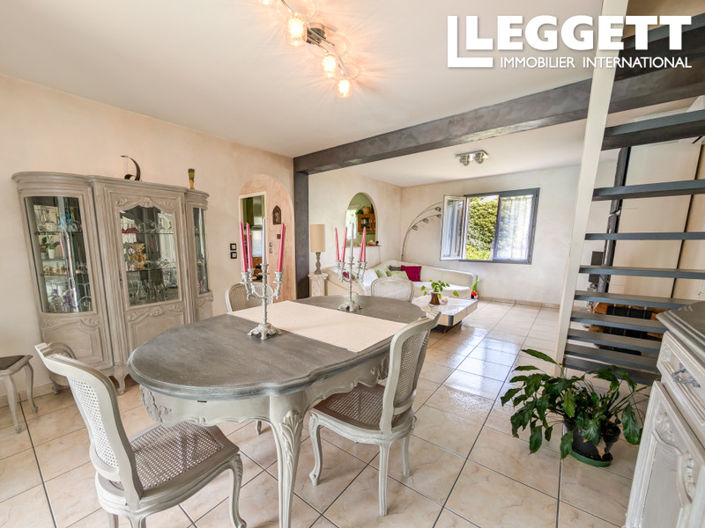 Image No.7-3 Bed House for sale