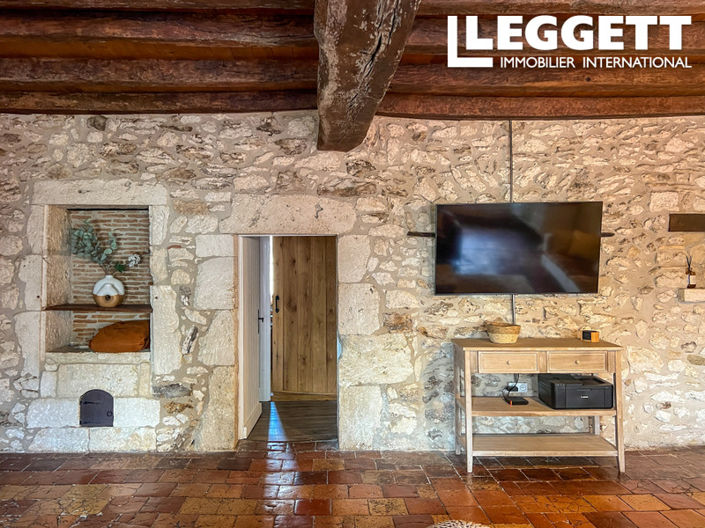 Image No.10-5 Bed House for sale