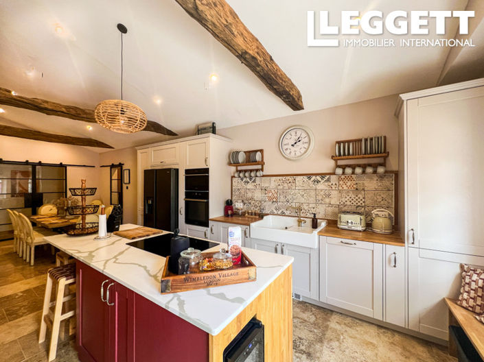 Image No.4-5 Bed House for sale