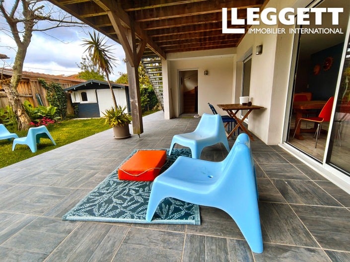 Image No.10-4 Bed House for sale