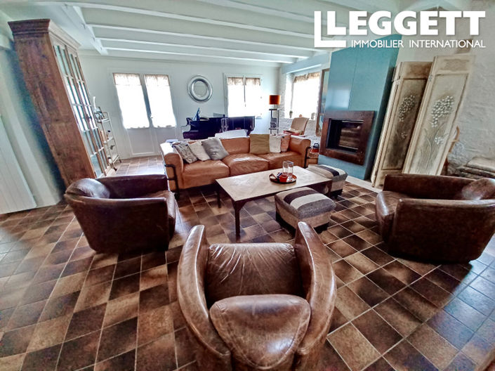 Image No.9-4 Bed House for sale