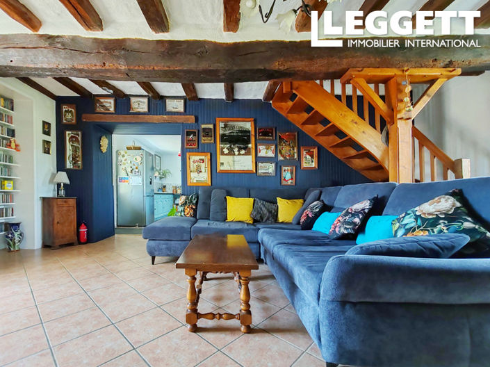 Image No.6-3 Bed House for sale