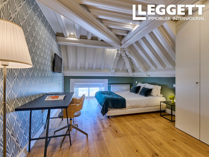 Image No.9-3 Bed Apartment for sale