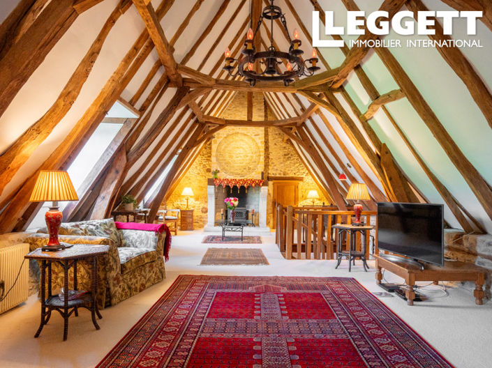 Image No.3-4 Bed House for sale