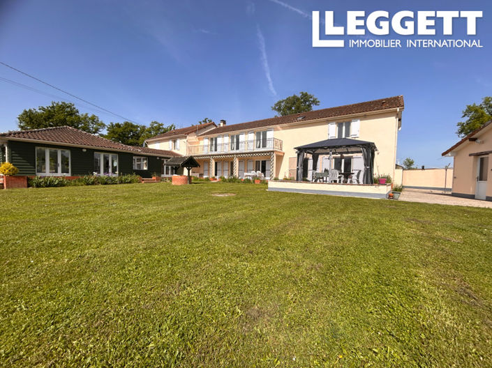 Image No.7-6 Bed House for sale