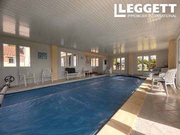 ahr0chm6ly9jzg4uagvzdglhlmltbw8vaw1hz2uvvevom