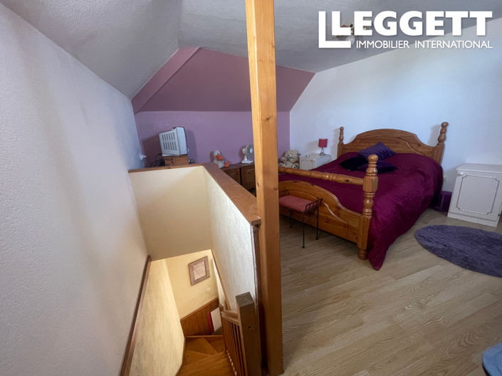 Image No.7-3 Bed House for sale