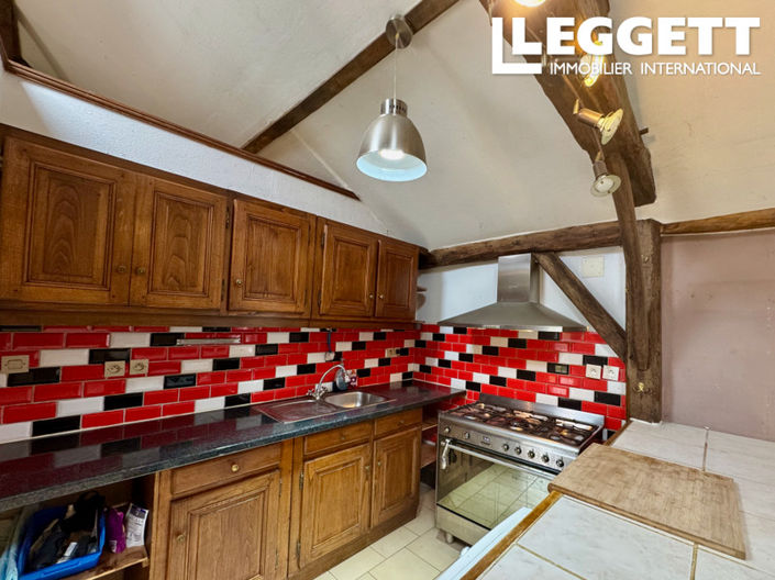 Image No.6-2 Bed House for sale