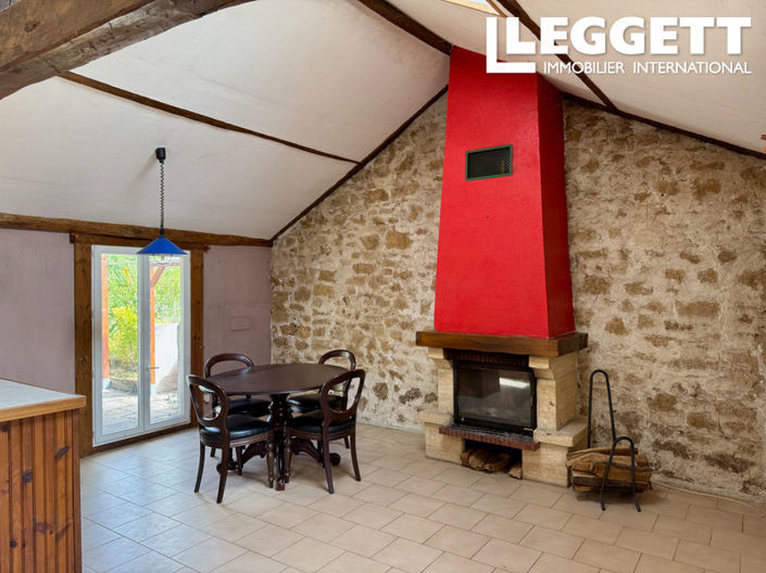 Image No.5-2 Bed House for sale