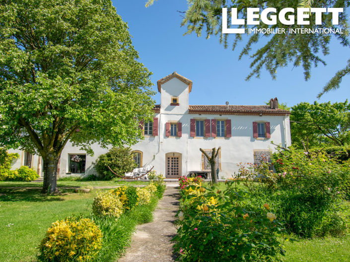 Image No.1-10 Bed House for sale