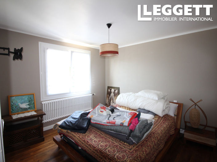 Image No.5-4 Bed House for sale